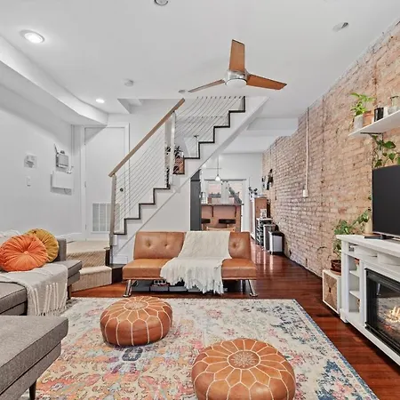 Columbia Heights Home Metro + Shopping + Parking-2