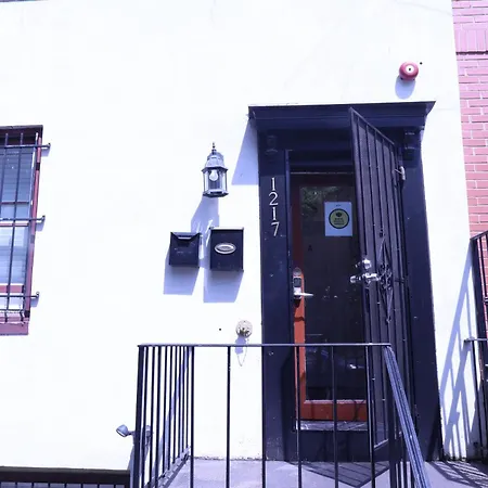 Duo Housing (Adults Only)-2