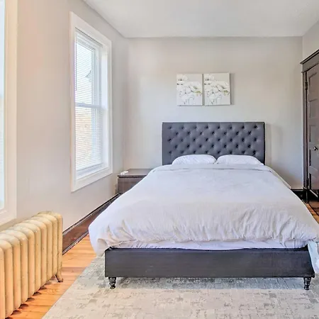 4Br+Parking Central Townhouse Walk To Metro&Shops-2