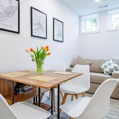 Bright & Cozy 1-Br Alcove In Bloomingdale-2