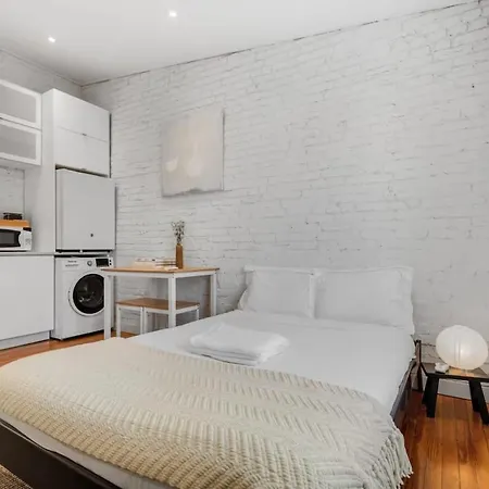 Adorable Studio Space In Private Carriage House-2