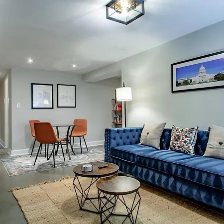 2-Br Petworth Pad Walk To Metro Subway-2