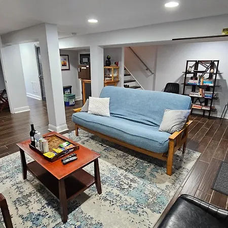 English Basement Suite In Petworth, Washington, Dc -- Free Off-Street Parking, Walk To Metro And Restaurants-2
