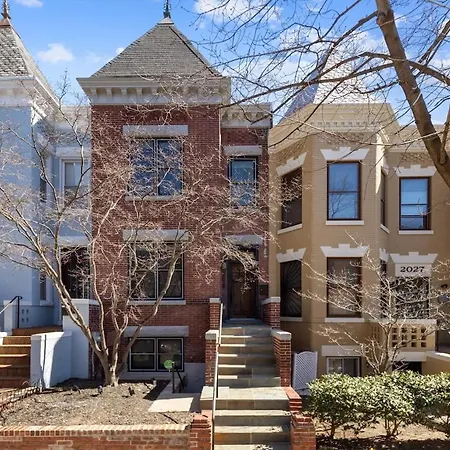 Classy Central Dc Bloomingdale 1-Br Getaway-2