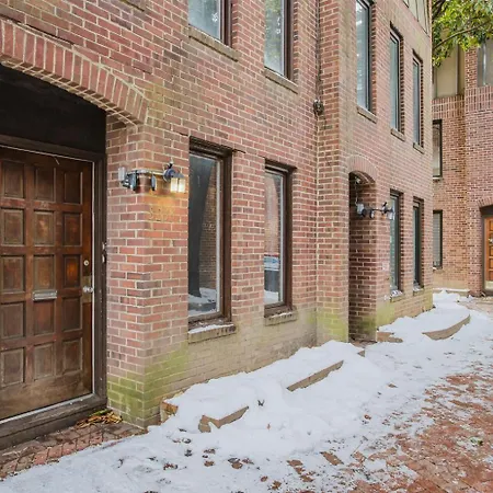 Georgetown 2Br W Wd Nr Embassy Row Nightlife Wdc-705-2