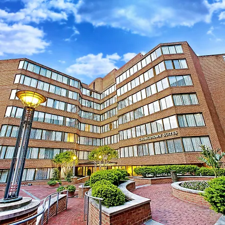 Georgetown Suites Courtyard-2