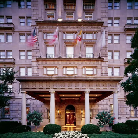 The Hay - Adams-2