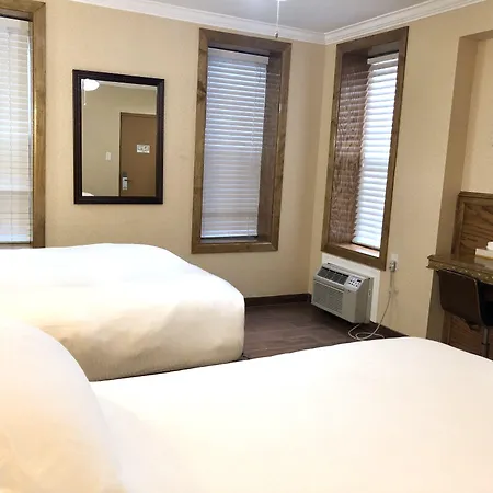 District Hotel-2