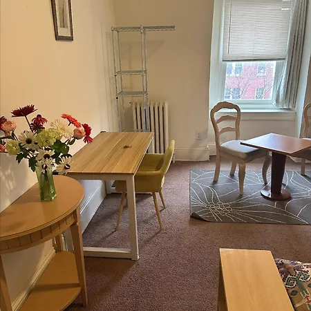 Pleasant Rooming House-2