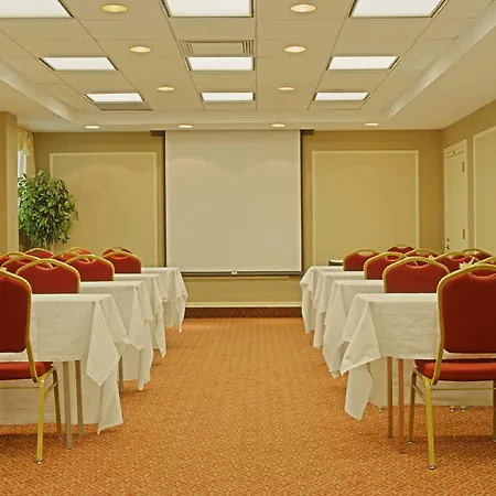 Holiday Inn Washington-Georgetown-3