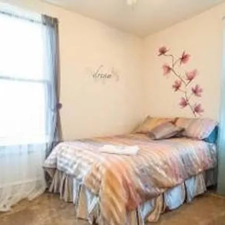 Washington Dc Home Sleeps 8 Anacostia Free Parking-2
