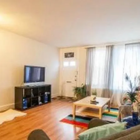 Washington Dc Home Sleeps 8 Anacostia Free Parking-2