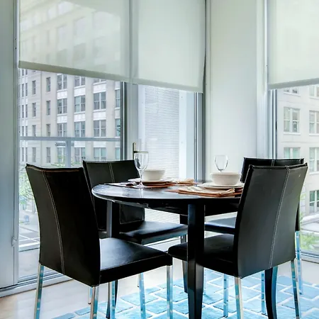 Global Luxury Suites At Chinatown-2