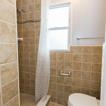 Charming Studio - 3 Min Walk To Petworth Metro Station; 10 Min To Convention Center-2
