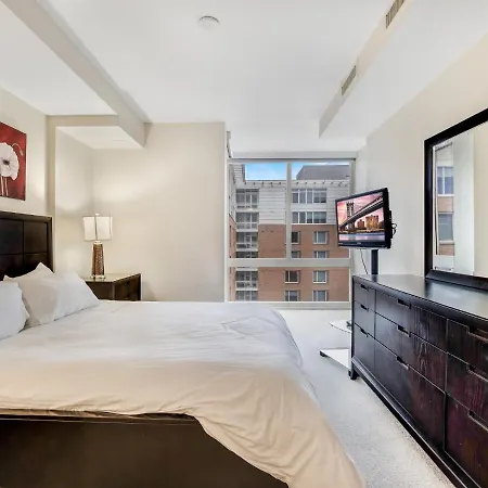 Global Luxury Suites At Foggy Bottom-2