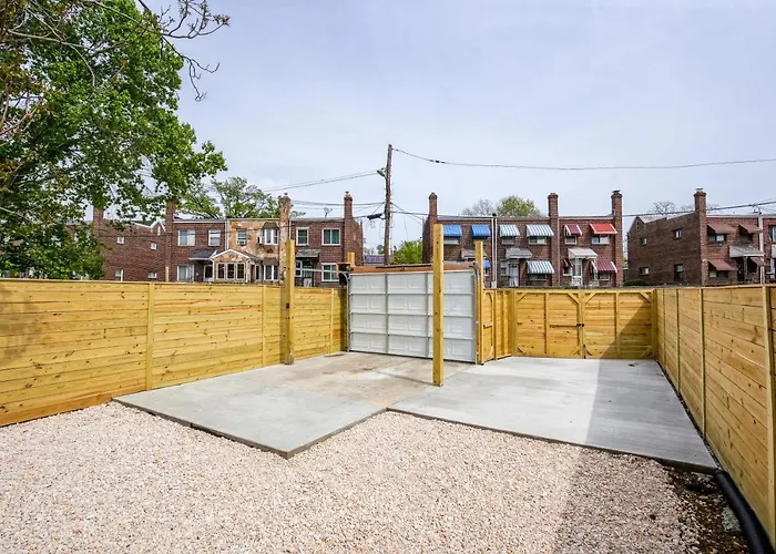 Stylish Rowhouse-Metro-Rokutv-Fastwifi-Freeparking-Longtermstay
