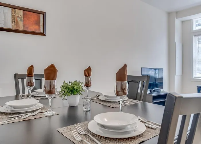 Close To Washington Circle 30 Days Stays