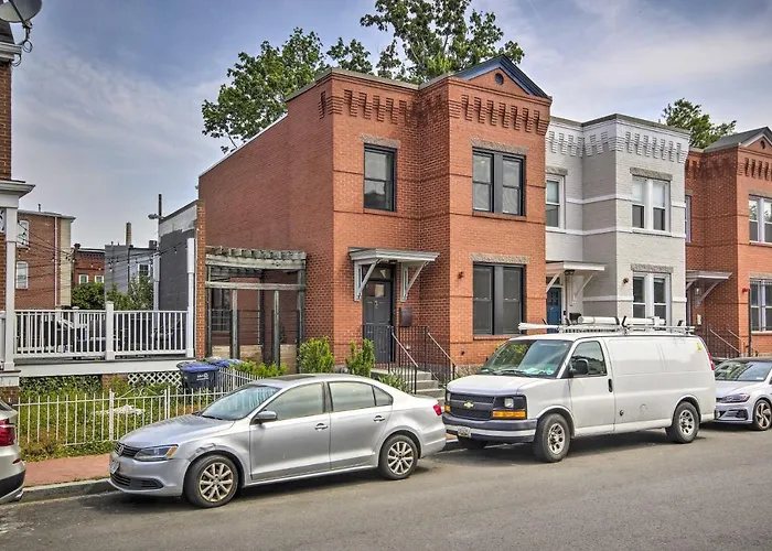 2 Mi To National Mall Modern Dc Retreat With Patio