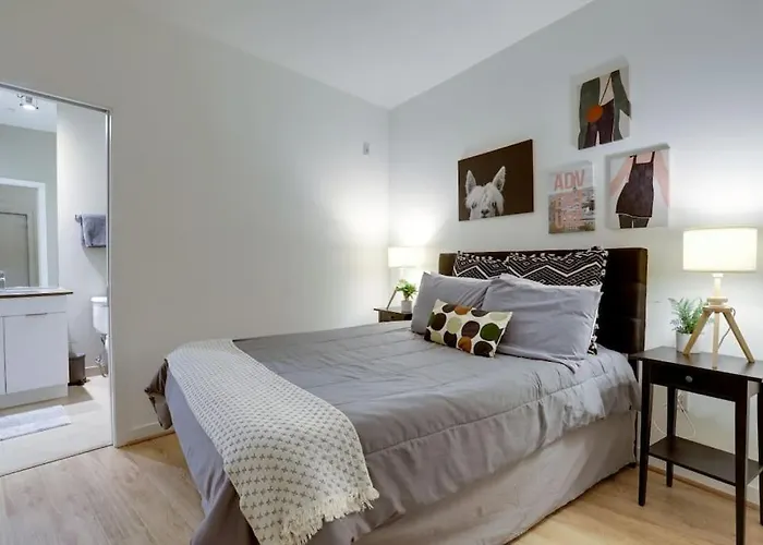 Awesome 2Br Condo At Shaw With Gym