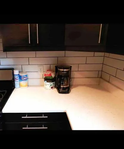 Lovely 1-Bedroom Rental Unit With Free Parking