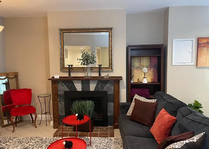 Central Victorian 1-Bed Getaway- National Mall Washington admite animales