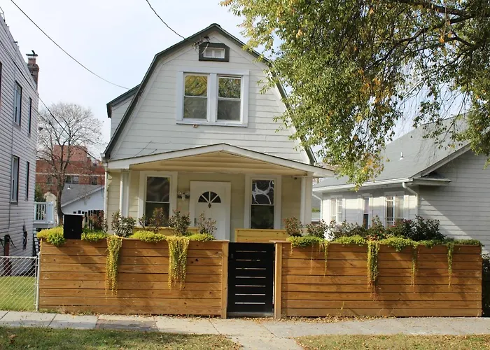 Cozy Dutch Colonial Home