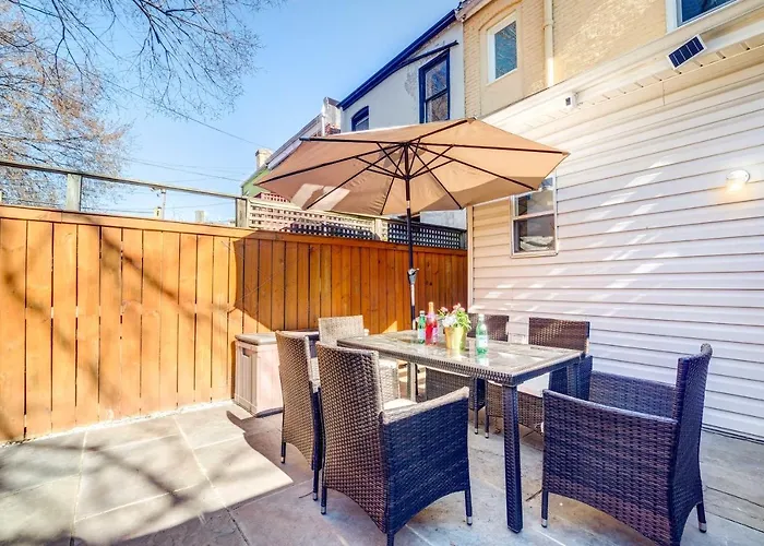 Historic H Street Corridor Townhome, Patio And Grill