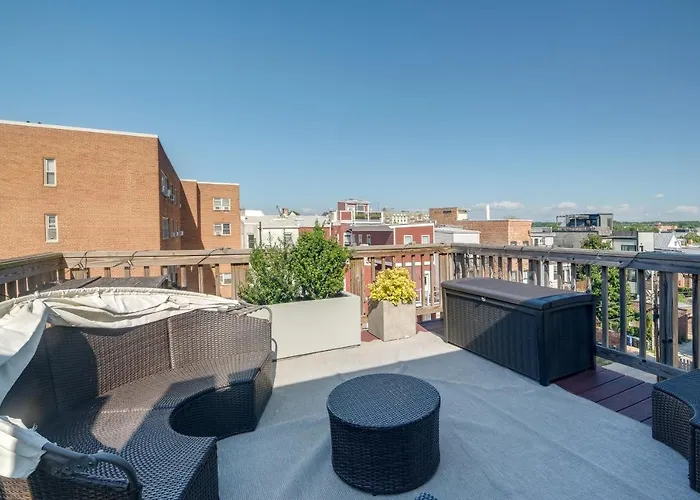 Dc Townhome About 3 Mi To National Mall Wfh Friendly!