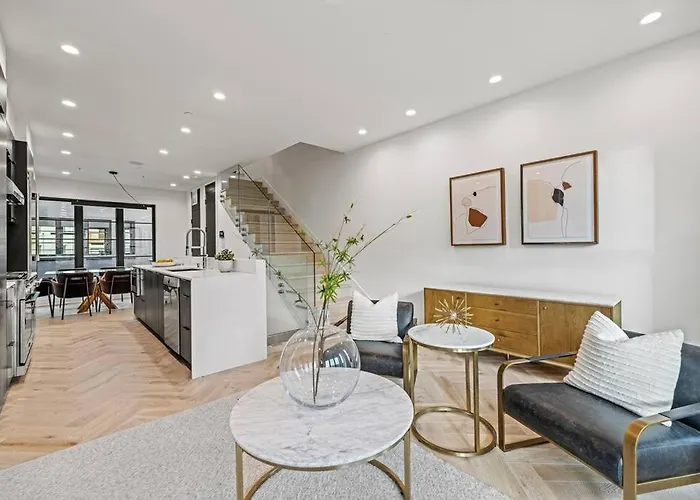 Logan Circle Penthouse And Rooftop Unit A Apartment Washington
