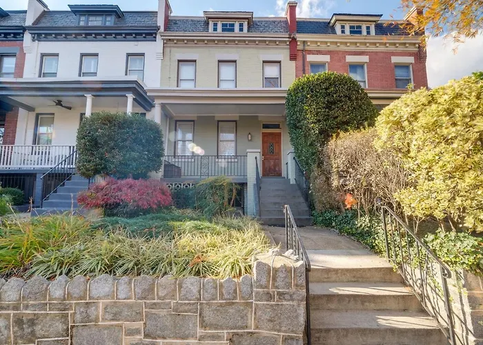 2 Mi To National Mall Modern Dc Home