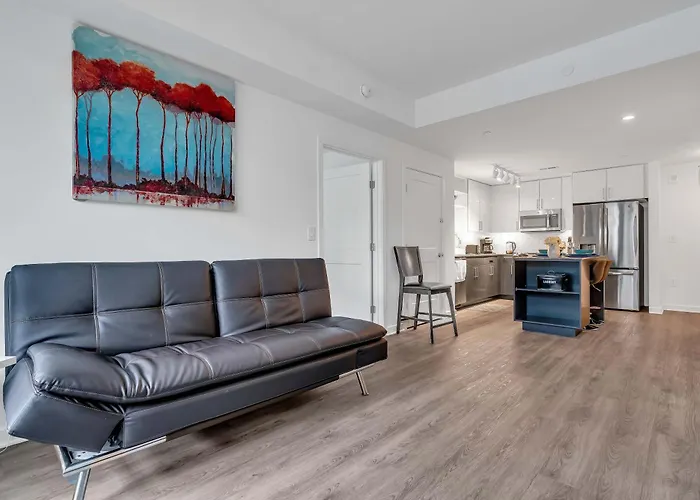 Pet friendly Two Bedroom Fully Furnished Apartment Near Waterfront Apts Washington