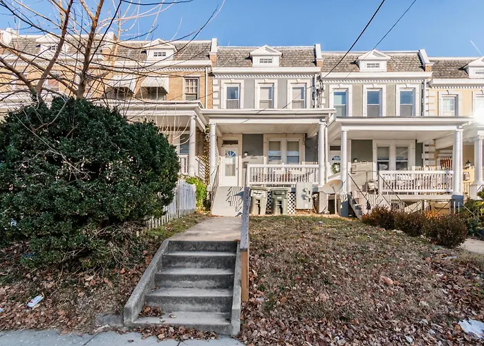 Spacious, Relaxing & Gorgeous 4Bd/4Ba House In Dc! Washington