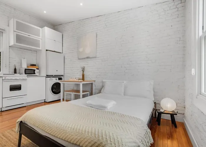 Haustierfreundliches Adorable Studio Space In Private Carriage House Washington