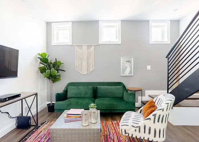 Haustierfreundliches Villa Decompress In The Zen Surroundings Of A Cozy Carriage House Washington