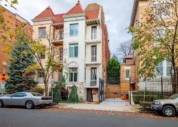 Luxe Kalorama 5-Br Townhome Close To Dupont Circle