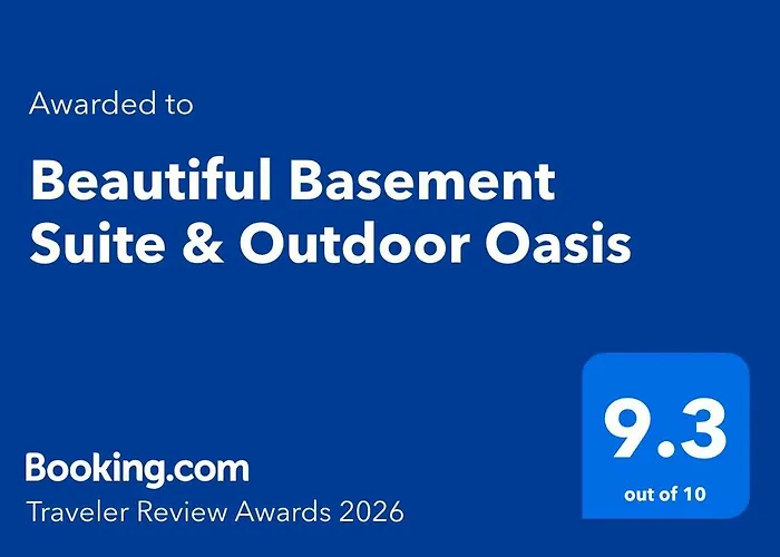 Pet friendly Beautiful Basement Suite & Outdoor Oasis Washington
