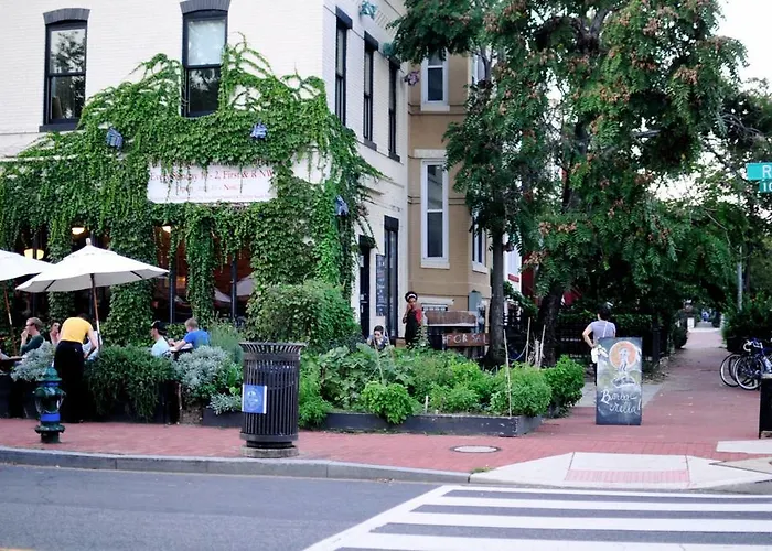 2-Bedroom Apartment In Dc